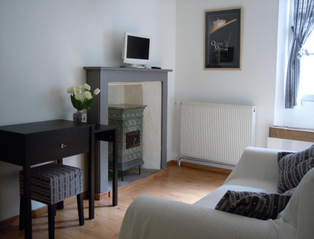 Bed and Breakfast Le P'Tit Relai Montbozon Esterno foto